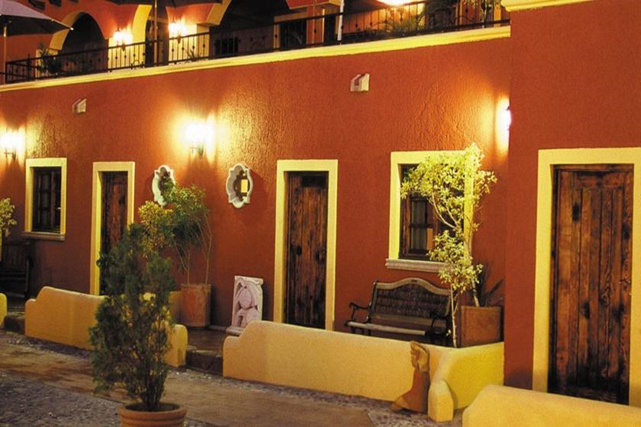 Posada De Las Flores La Paz Exterior photo