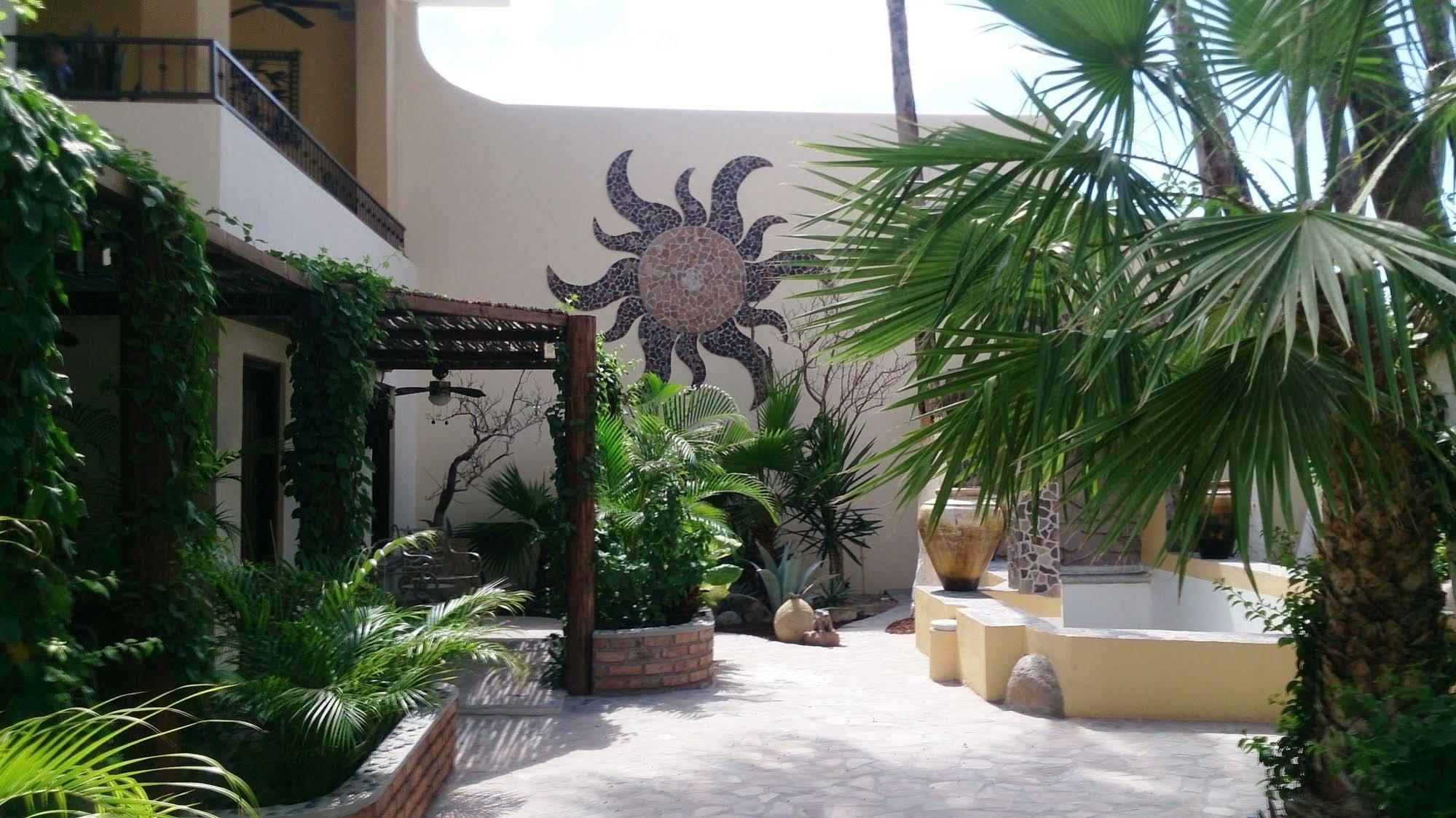 Posada De Las Flores La Paz Exterior photo